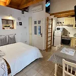 Studio Apartment Karlo