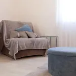 Split Dreams Apartment
