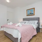 Luxury Apartment Jana