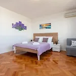 Botan Apartment