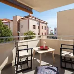 Modern Apt With Terrace 4 Min Walk To The Beach