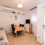 Oleander Apartments Split