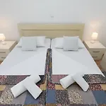 Bloom Apartment