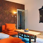Bright And Colourful Apartment Luce -Sandy Beach