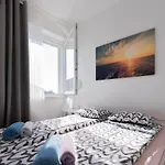 Charming Apartment Close To Bacvice Beach And Center