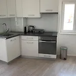 Apartment Saint Jacques