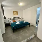 Apartment Papalina City Center