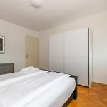 Apartment Omiska