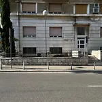 Luxury Apartment Lulu