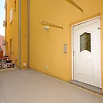 Apartment House Split