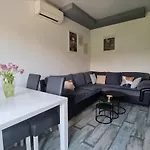 New Modern-Park View-5 Minutes From Diocletian\'S Palace