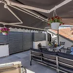 Main Square Duplex With Rooftop Terrace