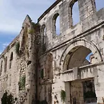Empress Apartment