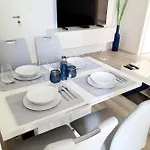 Katic Apartments