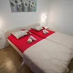 Studio Apartman M&F
