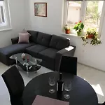 Apartmani Miki