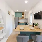 Studio Apt Breeze