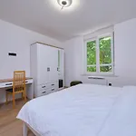 Bacci Central 2-Bedroom Apartment By Litto