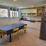 Great Apartment For 5
