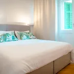Franco\'S Spacious Residence - Great Location