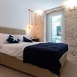 Vitelli Apartments And Rooms