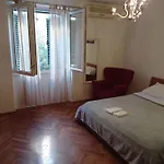 Damjan Rooms