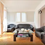 Holiday House