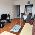 Apartman Lara