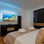 New! Luxury Apartment Dona