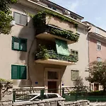Apartments Klara