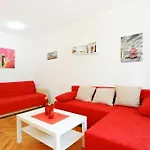 Split Central Lovely Flat
