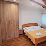 Attic Split Apartment Near City Centre
