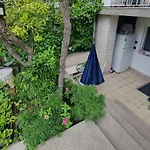 Split Apartment