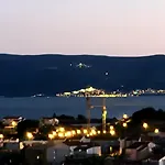 Gate Of Split