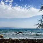Guesthouse Mala Luce Stobrec