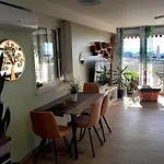 Apartment Ida - Royal View