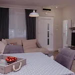 Apartment Tea