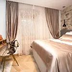 Luxury Apartments Lilly 2