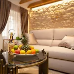 Luxury Apartments Lilly 2