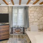 M Luxury Rooms