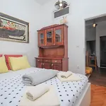 Fab \'N\' Chic Apartments