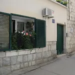 Studio Toniko