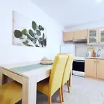 Apartment By Lux