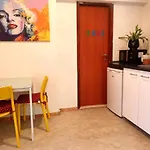 Apartment Perfect Summer
