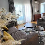 Sun Apartment With Sea View And Shared Pool