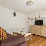 Bernard Old Town Apartment