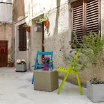 Bernard Old Town Apartment