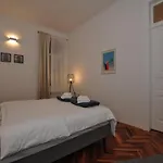 Apartment Moel Split
