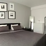 Nav Apartments
