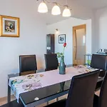 Apartment Gorana